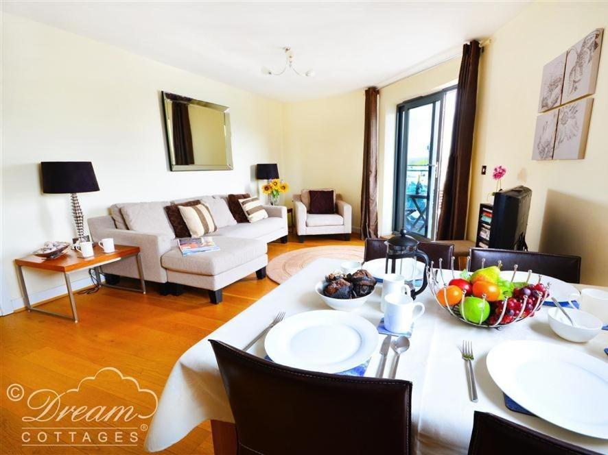 The Boardwalk Villa West Bay Ngoại thất bức ảnh